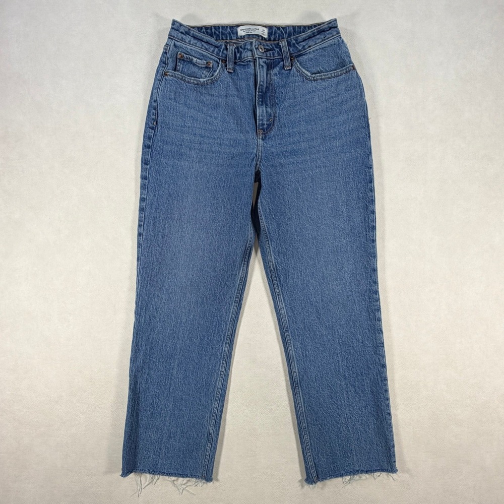 Abercrombie & Fitch 27R Curve Love Vintage Straight High Rise Jeans Medium‎ Wash